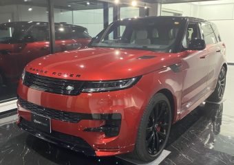 展示車情報　ランドローバー レンジローバー スポーツ オートバイオグラフィー P550e
