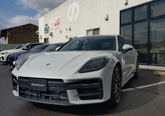 中古車展示車情報　ポルシェ パナメーラ　2025年式